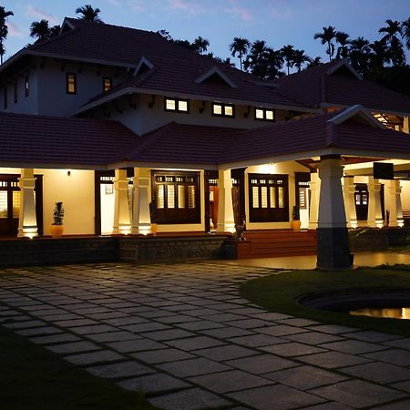 Wayanad Mace Mansion Hotel Kenichira Exterior photo